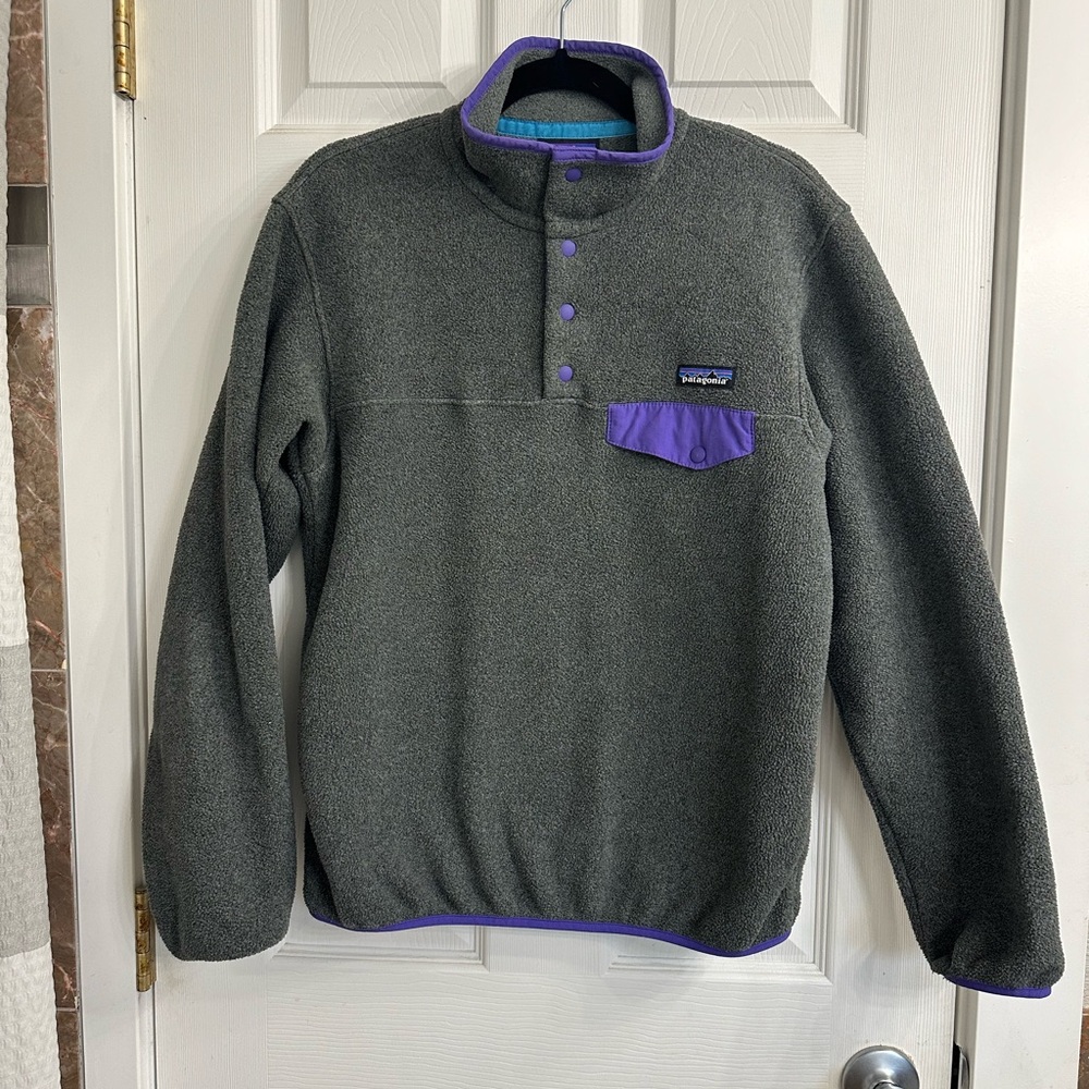 Patagonia Synchilla Grey Pullover Snap Fleece With Purple Trim Size Small